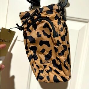 Calpak leopard print water bottle holder - NEW
